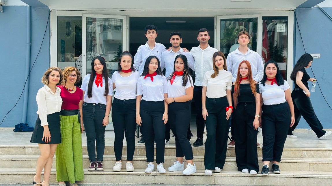 19 MAYIS ATATÜRK'Ü ANMA GENÇLİK VE SPOR BAYRAMI KUTLU OLSUN.